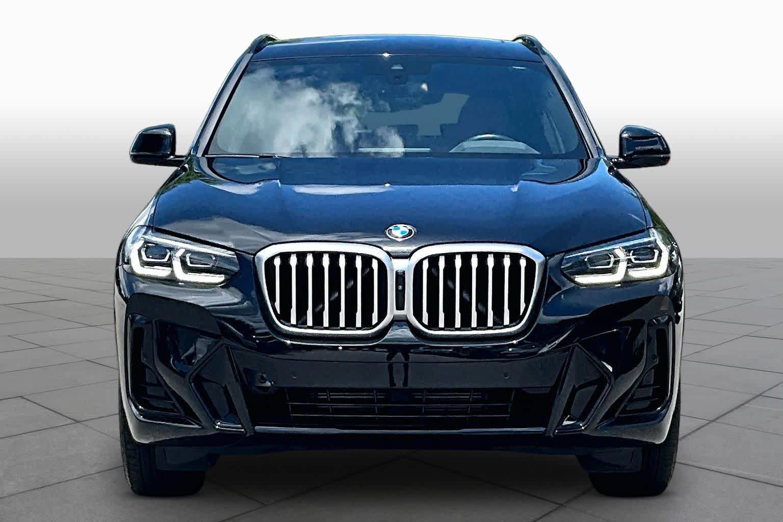 Used 2024 BMW X3 sDrive30i w/ M Sport Package RWD image 3