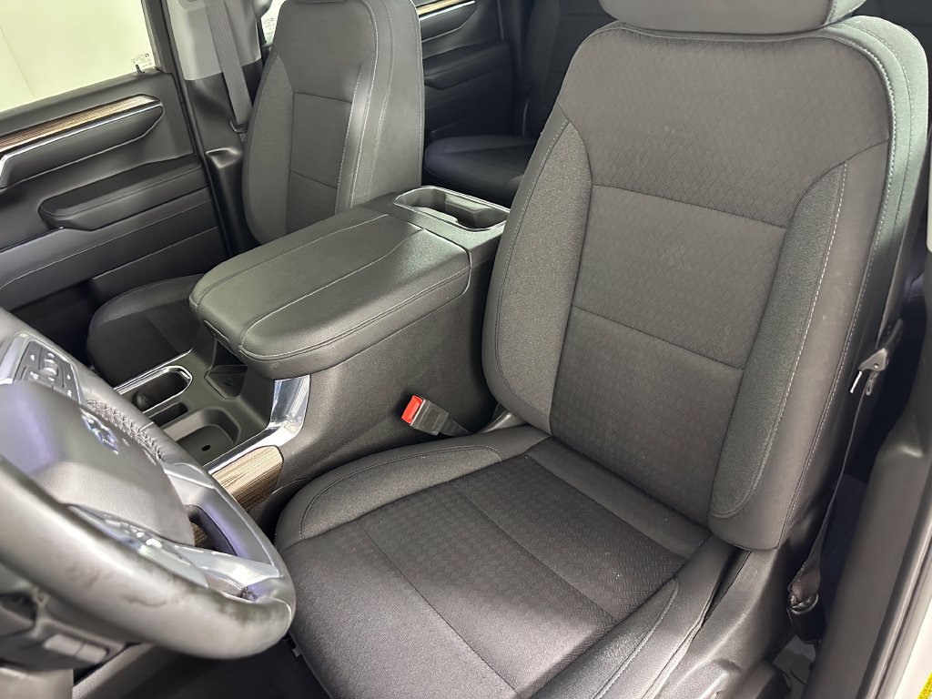 Used 2024 Chevrolet Silverado 1500 RST AWD/4WD image 25