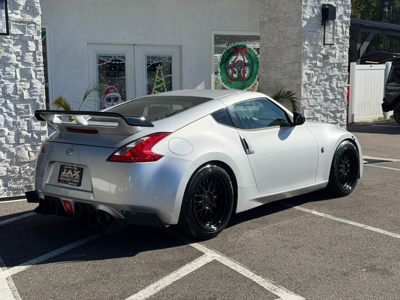 Used 2015 Nissan 370Z 2dr Cpe Manual Sport image 18