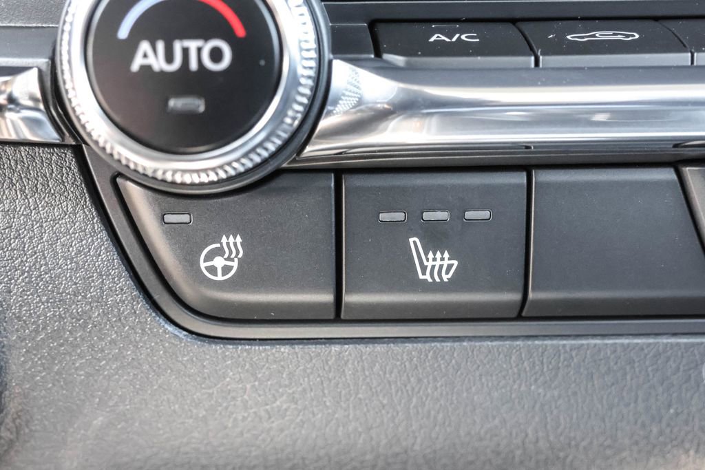 New 2026 MAZDA MAZDA3 2.5 Turbo Sedan w/Premium Plus image 32