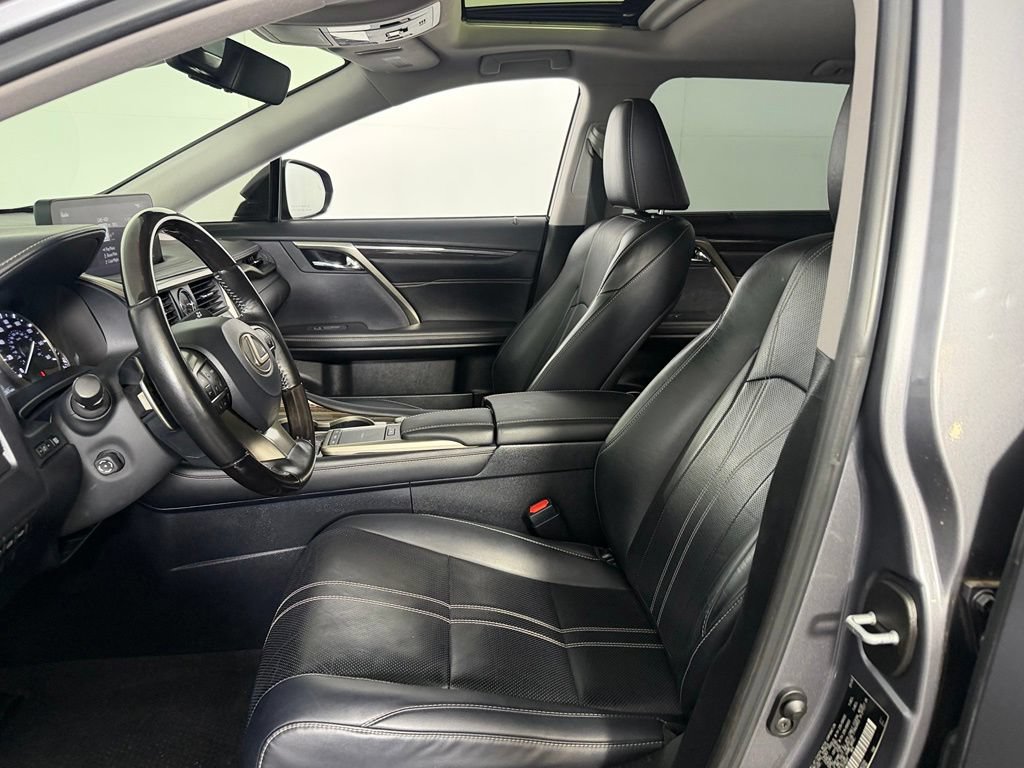 Used 2020 Lexus RX 350L Luxury w/ Accessory Package FWD image 16