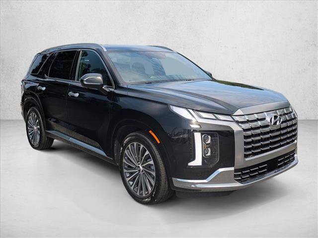 Used 2025 Hyundai Palisade Calligraphy FWD image 3