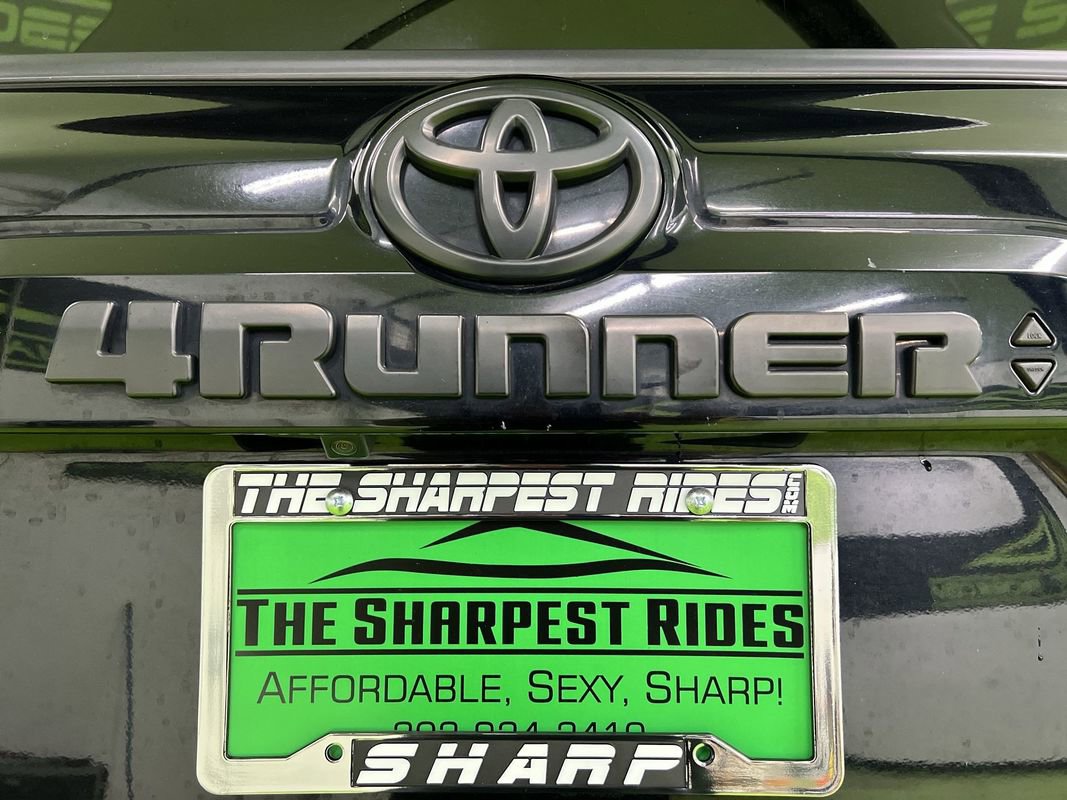 Used 2021 Toyota 4Runner SR5 image 12