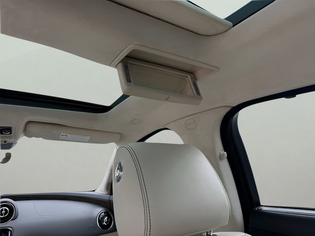 Used 2019 Jaguar XJ L Supercharged image 14