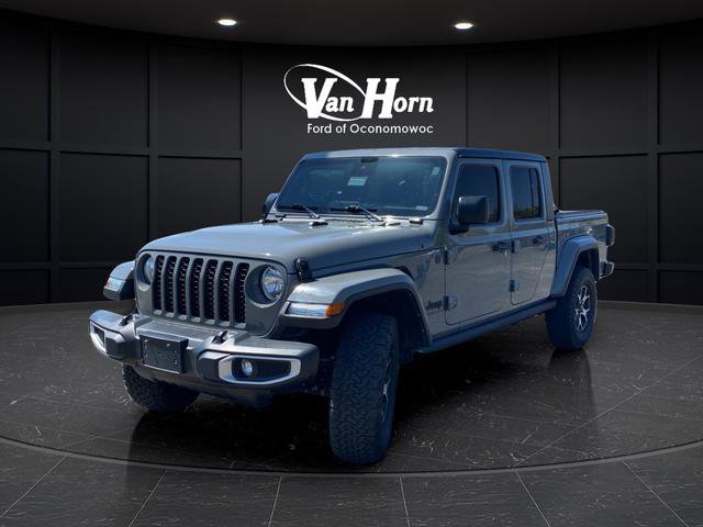 Used 2023 Jeep Gladiator Sport AWD/4WD image 3