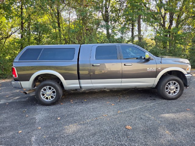 Used 2016 RAM 2500 Laramie w/ Convenience Group AWD/4WD image 7