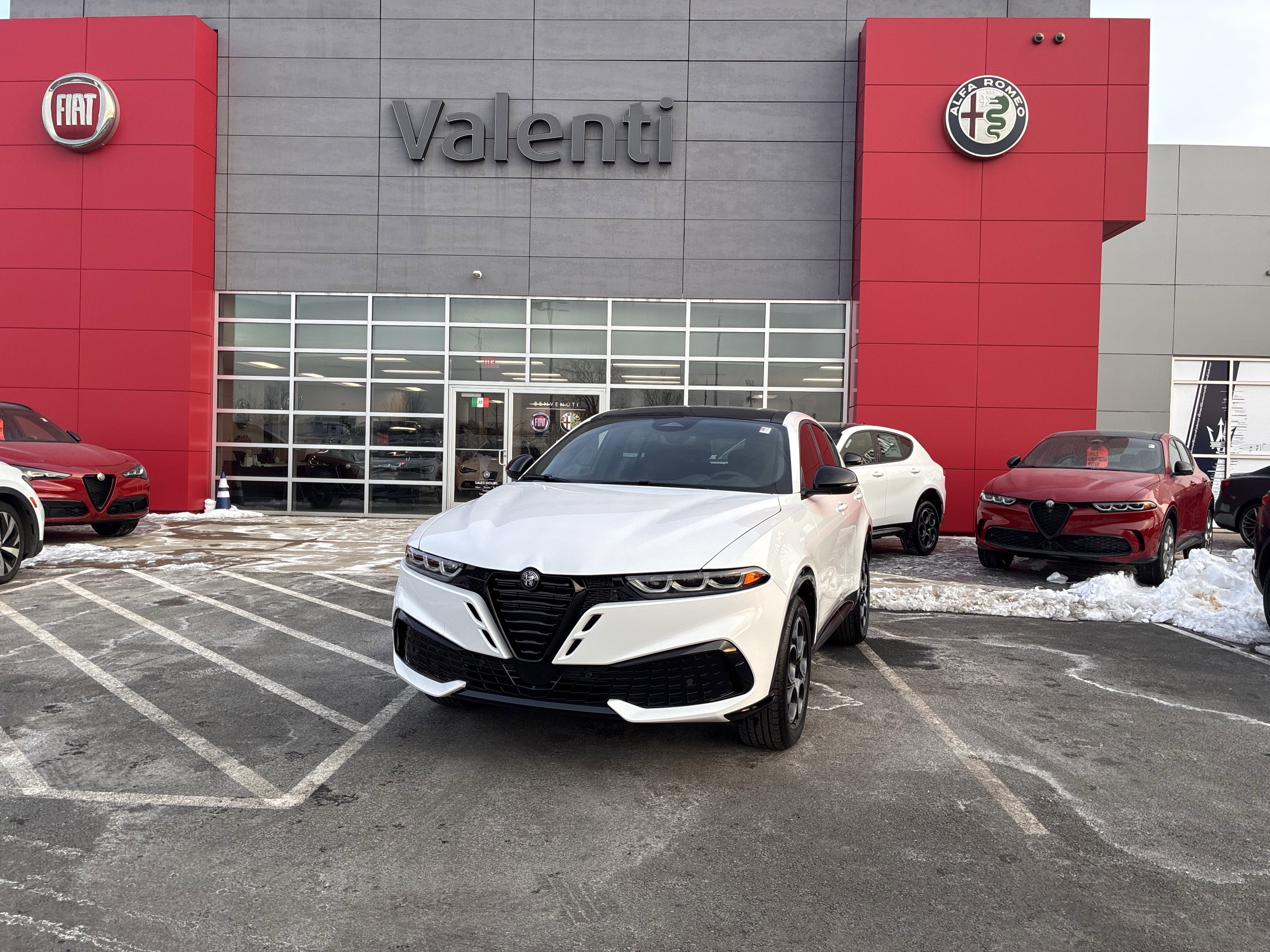 New 2026 Alfa Romeo Tonale Sprint AWD/4WD image 1