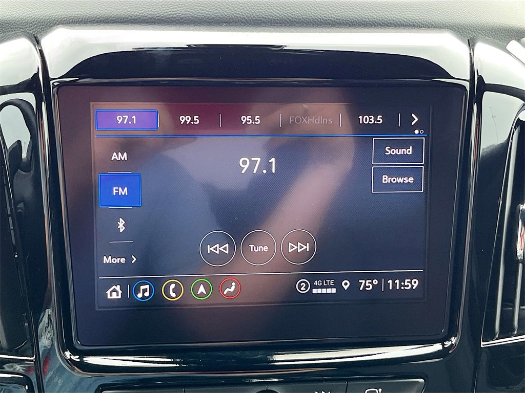 Used 2023 Chevrolet Traverse RS image 15