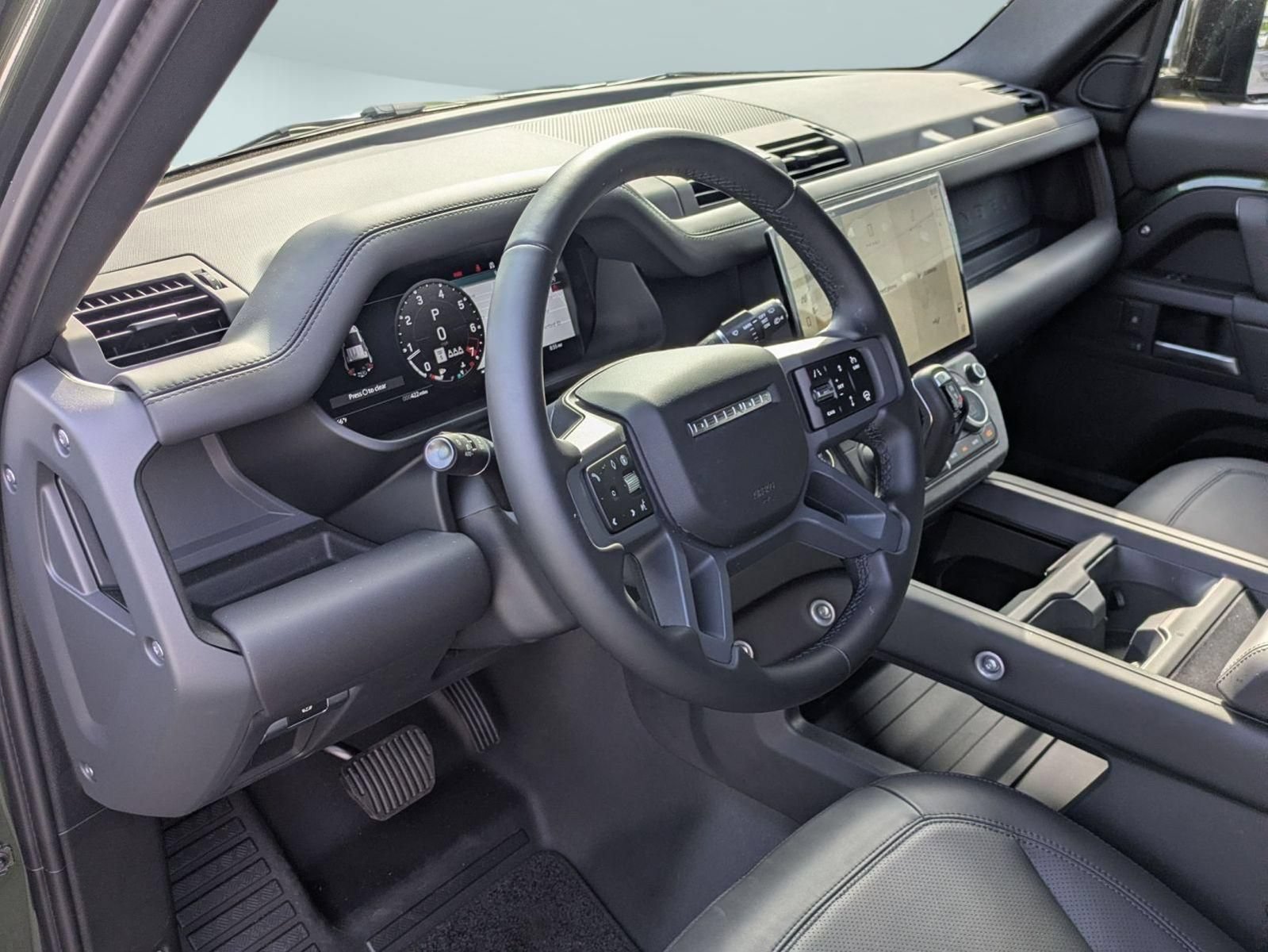New 2026 Land Rover Defender 110 X-Dynamic SE AWD/4WD image 13
