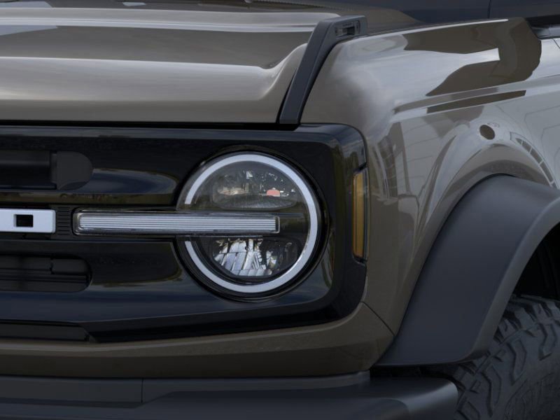 New 2025 Ford Bronco Outer Banks w/ Sasquatch Package image 21