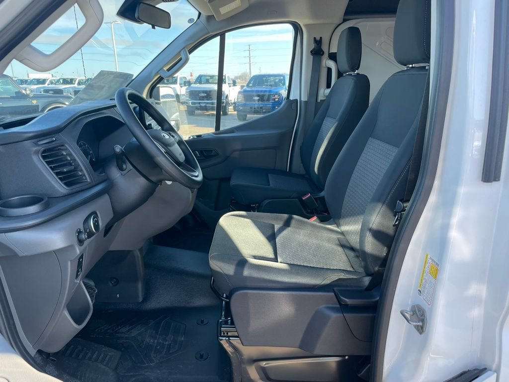 New 2025 Ford Transit 250 Low Roof w/ Load Area Protection Package RWD image 7