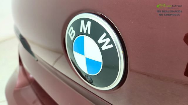 Used 2023 BMW 740i image 16