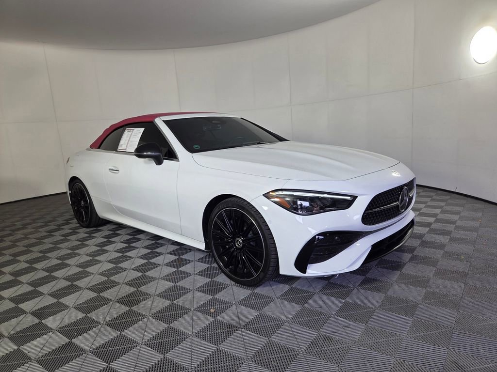 Used 2024 Mercedes-Benz CLE 300 4MATIC Cabriolet image 24