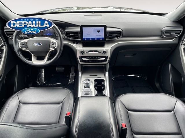 Used 2020 Ford Explorer XLT w/ Equipment Group 202A AWD/4WD image 13