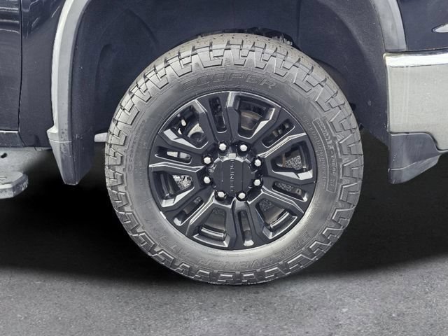 Used 2022 Chevrolet Silverado 3500 LTZ w/ LTZ Plus Package AWD/4WD image 6