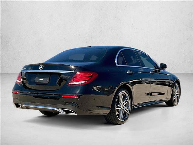 Used 2019 Mercedes-Benz E 300 image 2