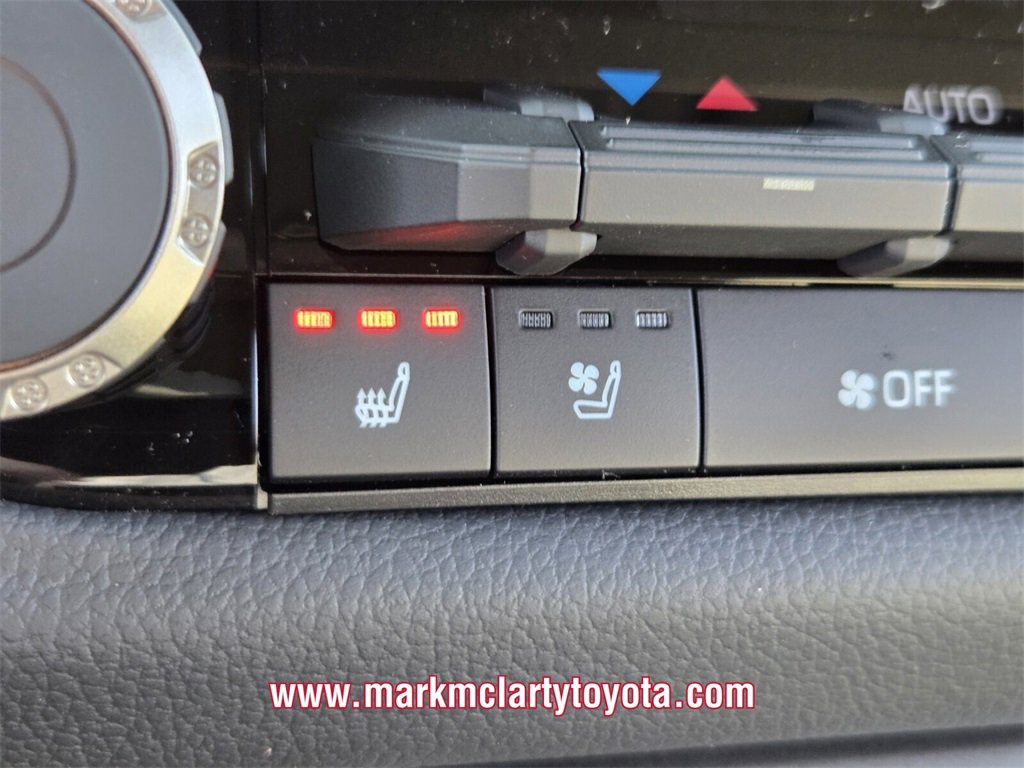 New 2026 Toyota Tundra Limited image 19