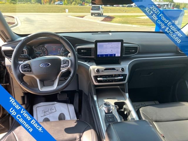 Used 2021 Ford Explorer XLT image 13