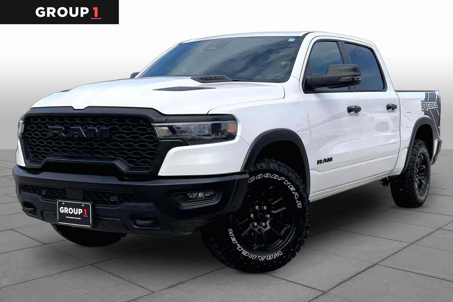 Used 2025 RAM 1500 Rebel w/ Rebel Level 1 Equipment Group AWD/4WD video 1