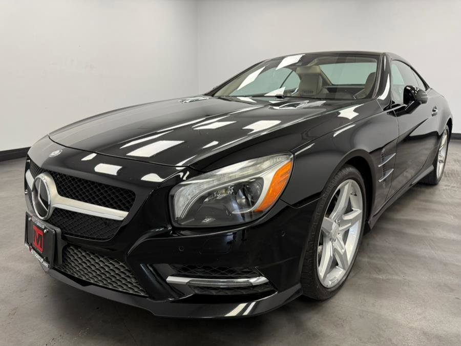 Used 2013 Mercedes-Benz SL 550 image 3