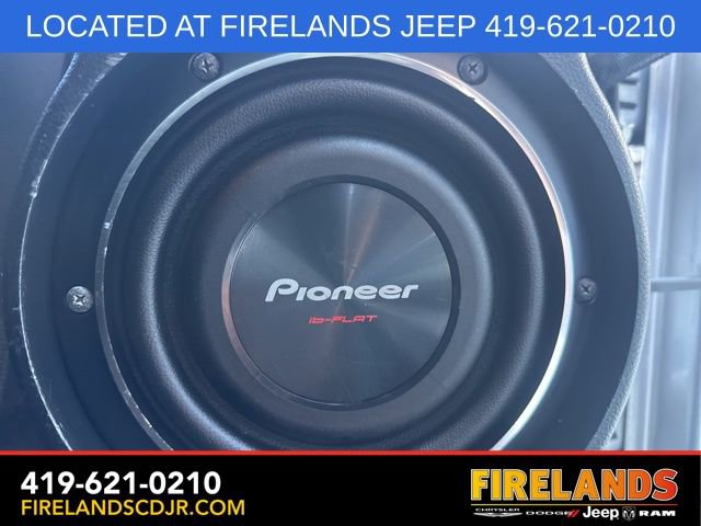 Used 2012 Jeep Wrangler Unlimited Rubicon image 10