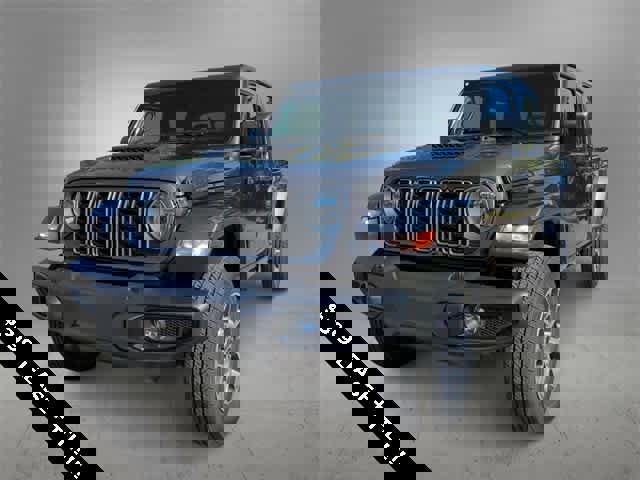 New 2025 Jeep Gladiator Sport image 4