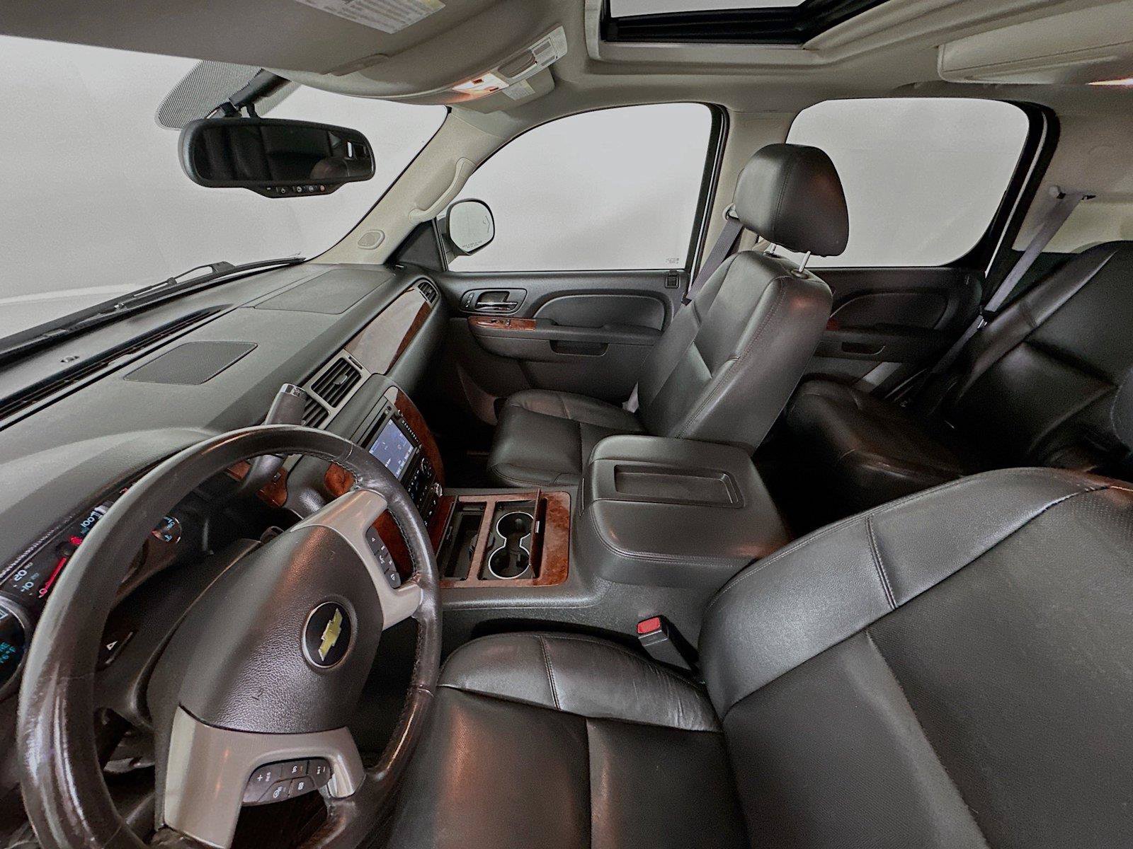 Used 2013 Chevrolet Tahoe LTZ AWD/4WD image 5