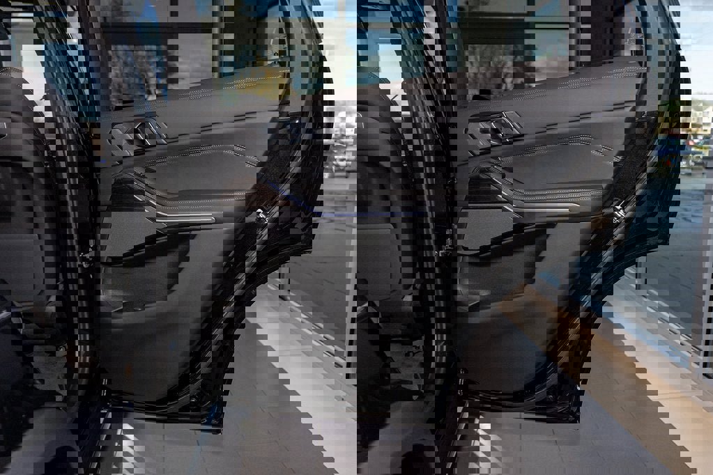 New 2026 BMW X5 xDrive40i w/ Premium Package image 36