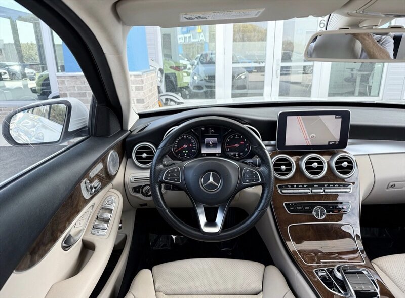 Used 2016 Mercedes-Benz C 300 4MATIC Sedan image 34