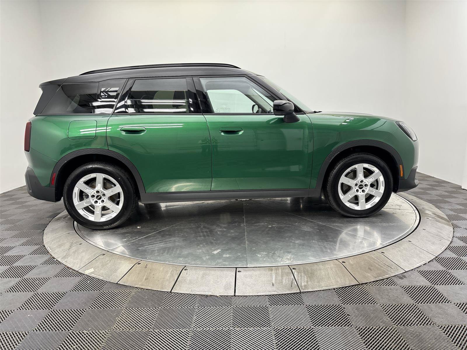 Used 2025 MINI Cooper Countryman S AWD/4WD image 17