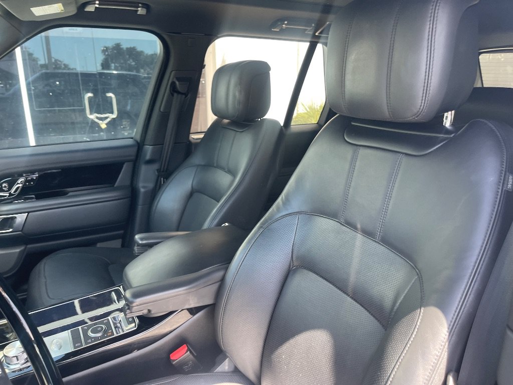 Used 2019 Land Rover Range Rover Supercharged AWD/4WD image 6
