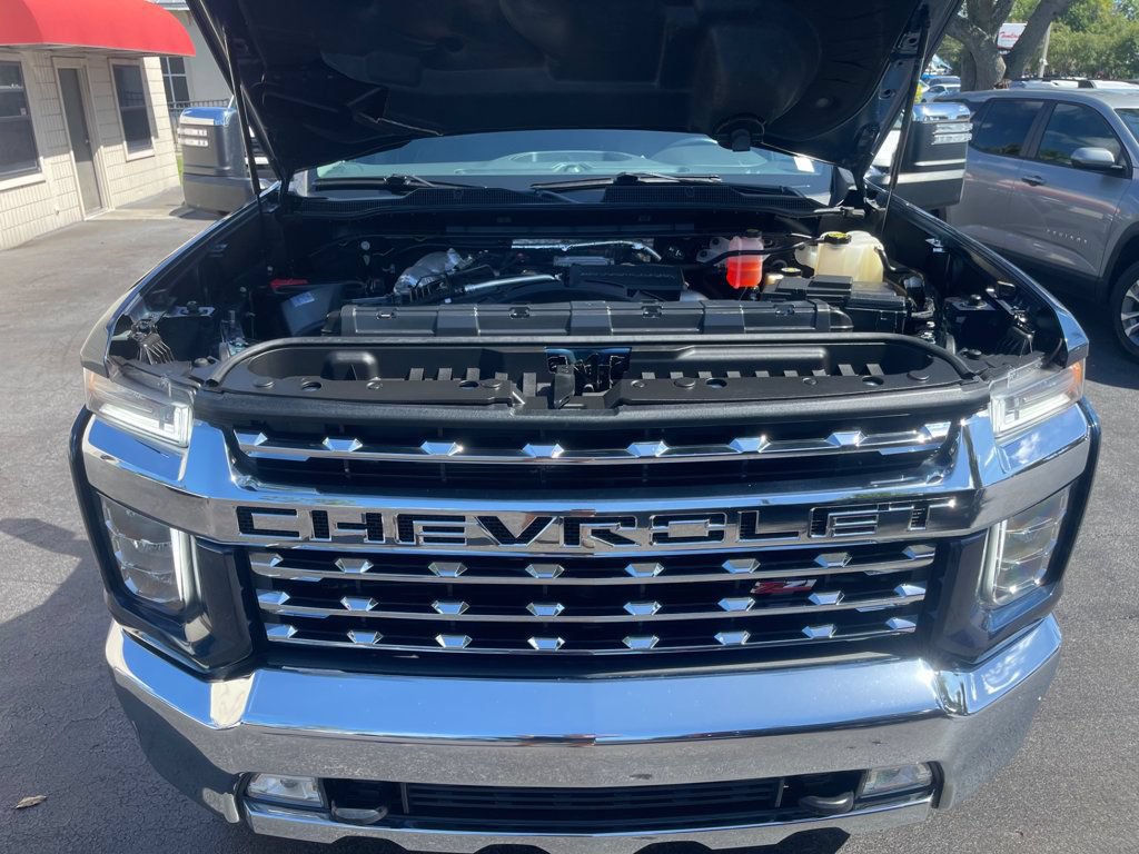 Used 2021 Chevrolet Silverado 3500 LTZ w/ LTZ Convenience Package AWD/4WD image 22