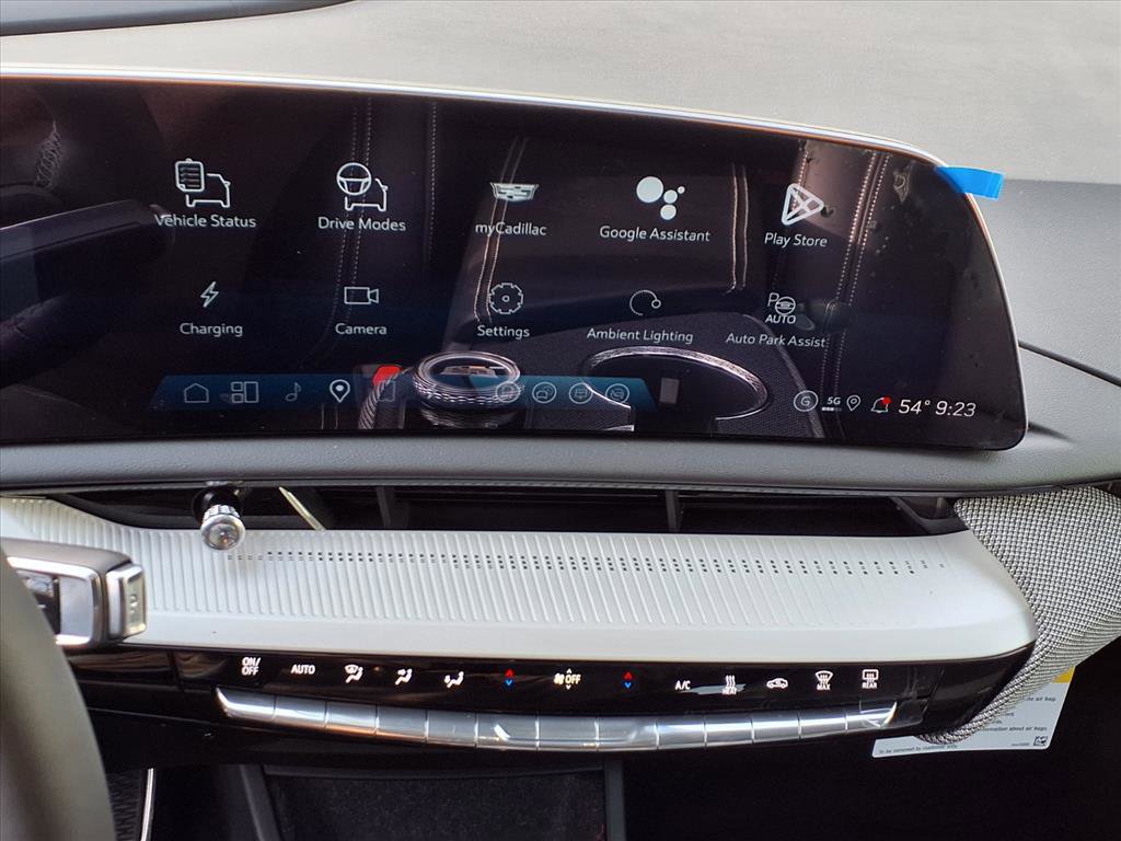 New 2026 Cadillac Optiq Sport 1 image 18