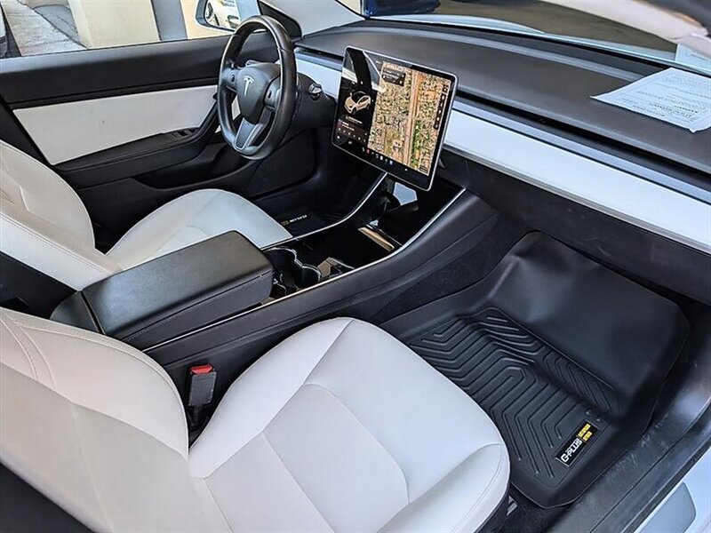 Used 2019 Tesla Model 3 Long Range AWD/4WD image 4