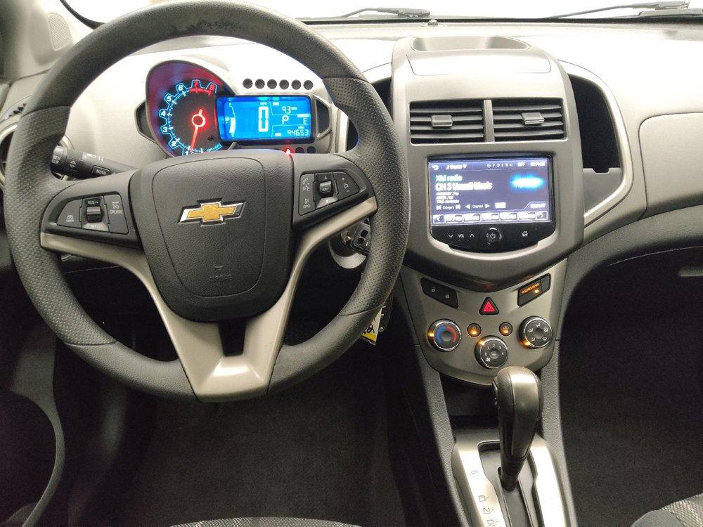 Used 2016 Chevrolet Sonic LT FWD image 22