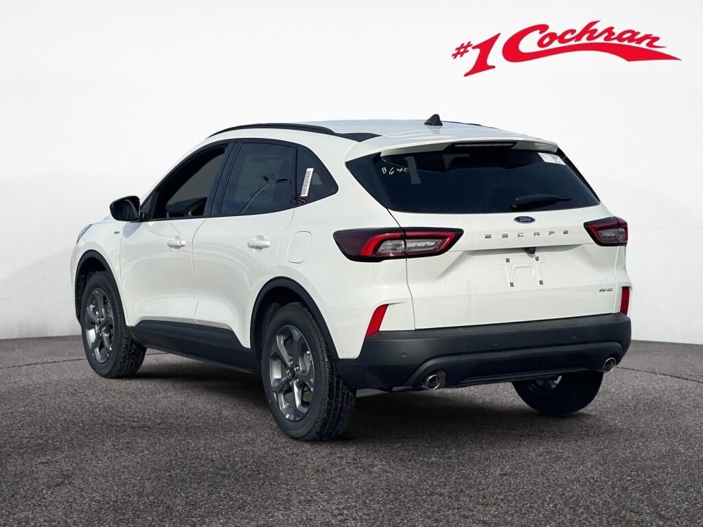 New 2026 Ford Escape ST-Line w/ Tech Pack #1 AWD/4WD image 4