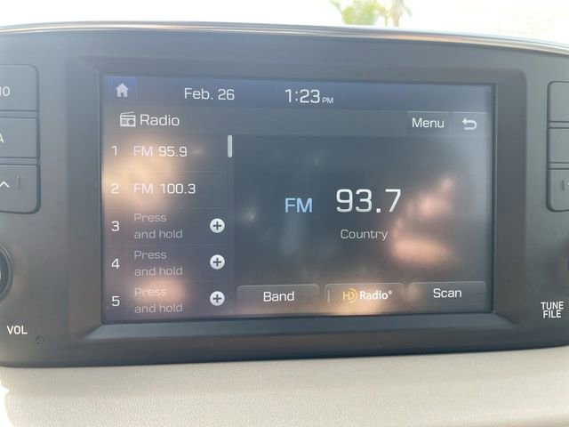 Used 2019 Hyundai Santa Fe SEL image 13