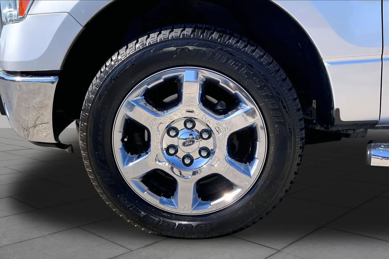 Used 2013 Ford F150 XLT w/ Luxury Equipment Group RWD image 11