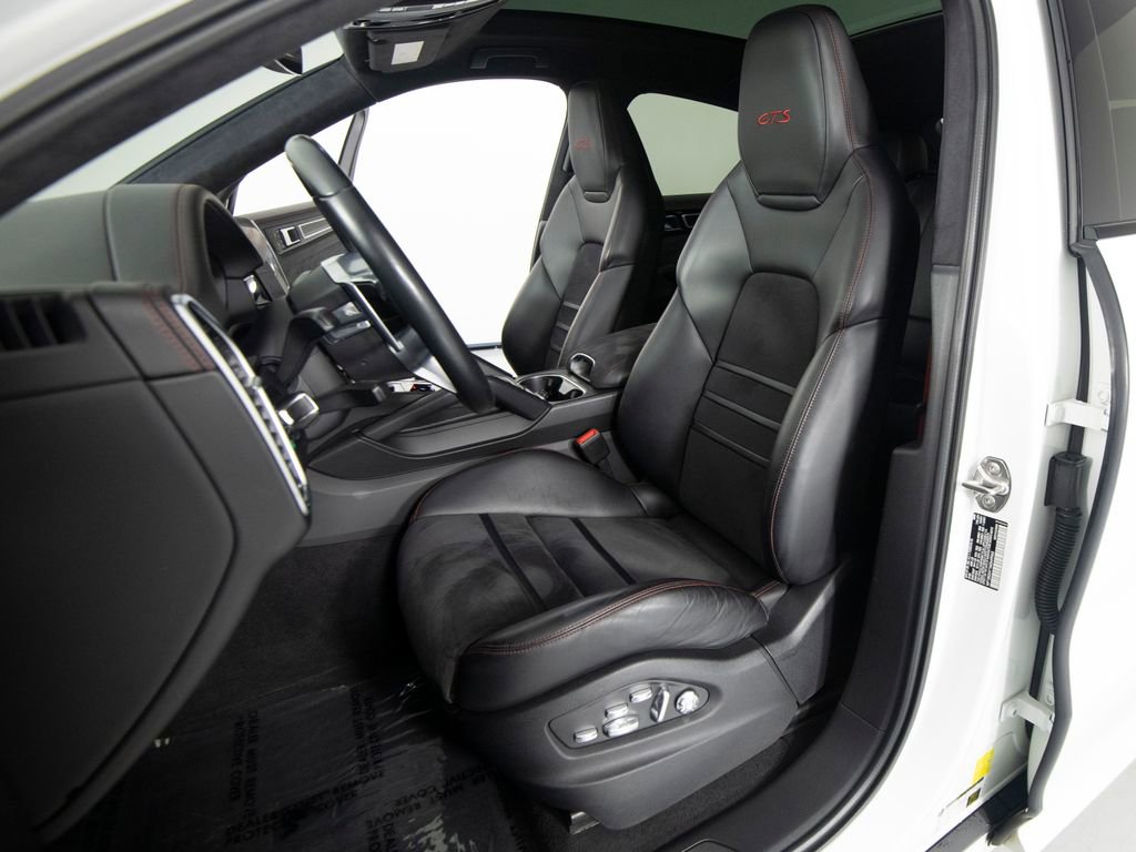 Certified 2021 Porsche Cayenne GTS AWD/4WD image 5
