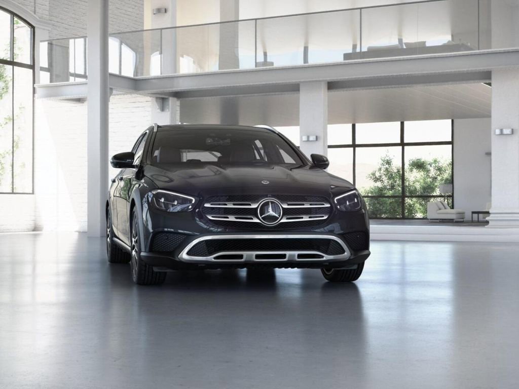 Certified 2022 Mercedes-Benz E 450 4MATIC All-Terrain Wagon image 9
