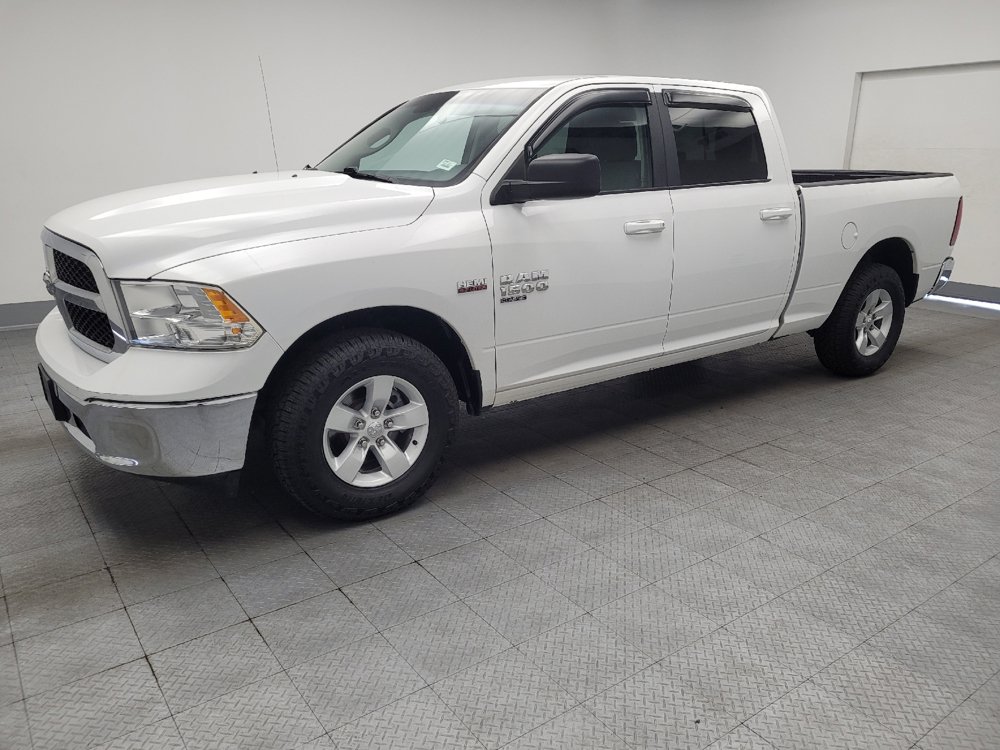 Used 2019 RAM 1500 Classic SLT RWD image 2