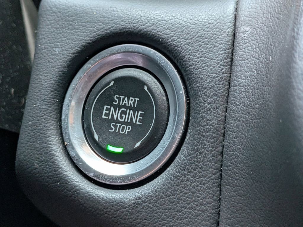 Used 2024 Chevrolet Tahoe Z71 w/ Luxury Package image 34