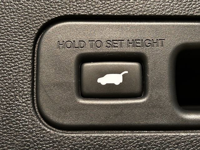 Used 2024 Acura MDX SH-AWD w/ Technology Package image 35
