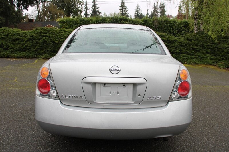 Used 2004 Nissan Altima 2.5 S w/ Convenience Pkg FWD image 10