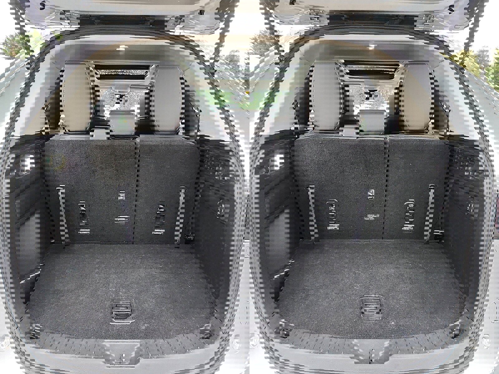 Used 2025 MAZDA CX-90 3.3 Turbo w/ Premium Sport Pkg image 35