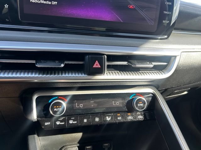 Used 2022 Kia K5 GT-Line w/ GT-Line FWD Premium Package image 26