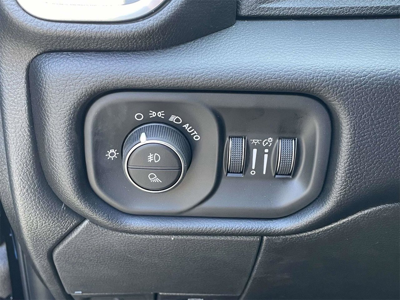 New 2026 RAM 2500 Laramie image 12