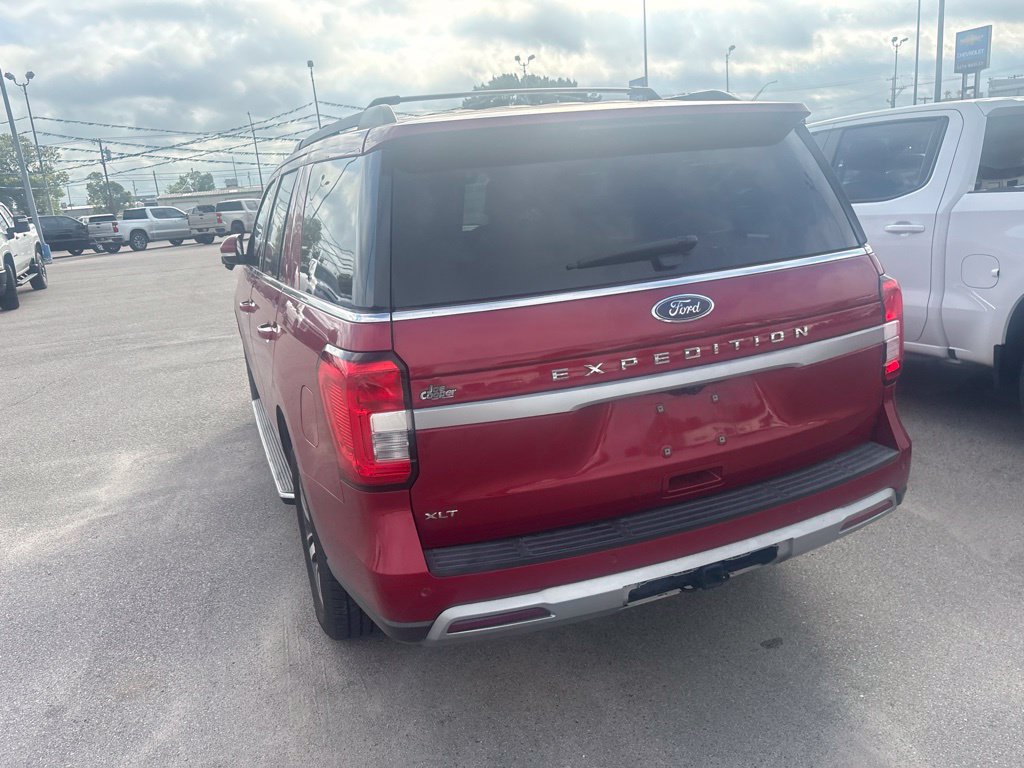 Used 2022 Ford Expedition XLT AWD/4WD image 10