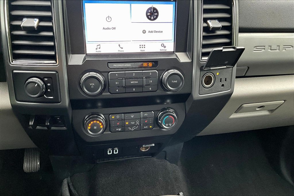 Certified 2019 Ford F450 XLT w/ XLT Premium Package AWD/4WD image 19