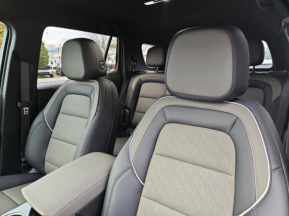 New 2026 Chevrolet Equinox LT w/ Convenience Package II image 15